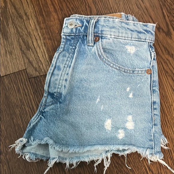 Zara Blue Jean Shorts Distressed High-Waisted - Picture 8 of 8